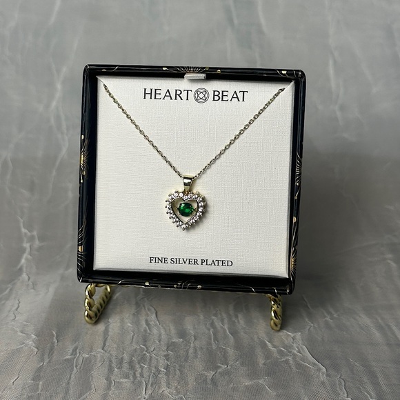 3/$20 💥 Gold Plated Heartbeat Emerald Stone Necklace Heart Shaped Pendent - Picture 13 of 17